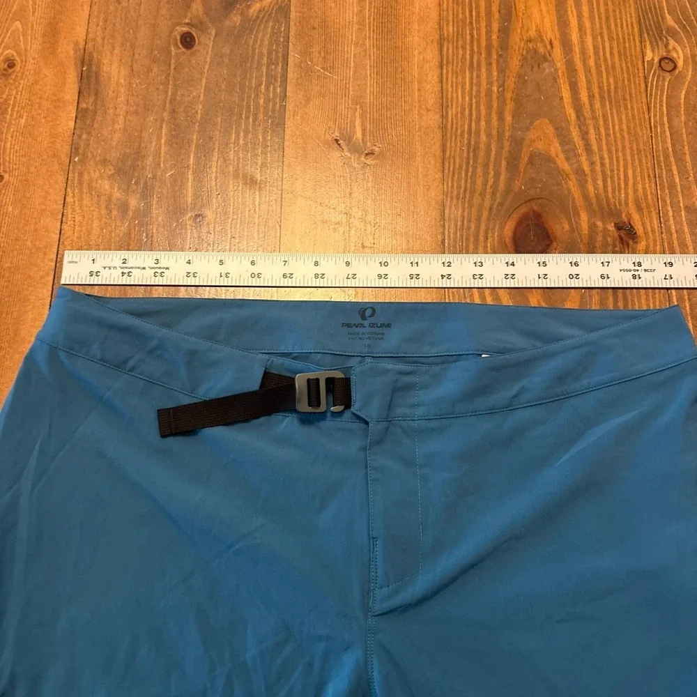 Pearl‎ Izumi Summit Shell Shorts Mens 38 MTB Nylon Stretch Blue 13